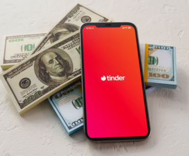 Avoid Tinder Scams with a VPN