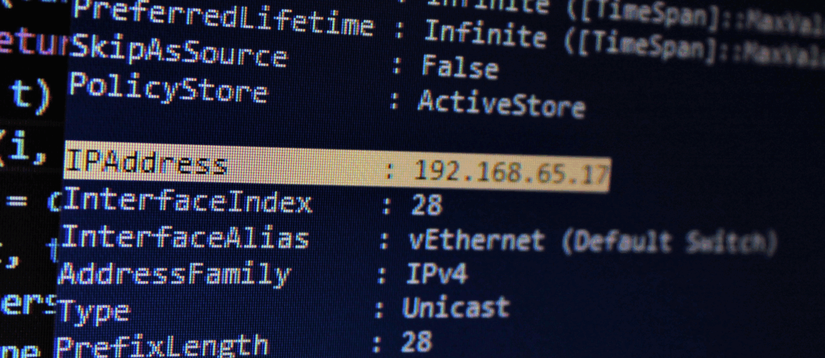 Shell console with a highlighted IP address.